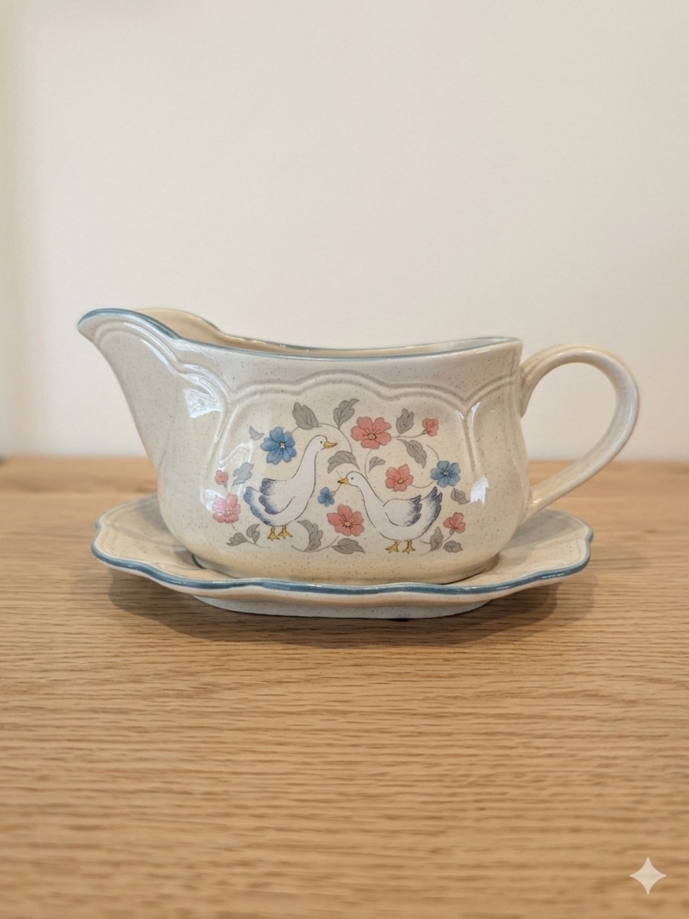 Vintage Speckled Stoneware Gravy Boat & Underplate • Country Geese Made in Japan